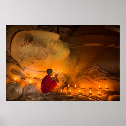 Mönch beten von einem Buddha Poster (Vorne)