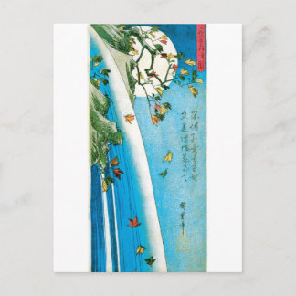 Mond gesehen durch Ahorn-Blätter und Wasserfall Postkarte