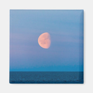 Mond über der Beringsee Russland Ferner Osten Magnet