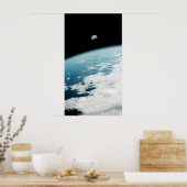 Mond über der Erde Poster (Küche)