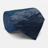 Mond und Berg Krawatte (Gerollt)