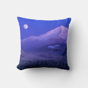 Mondaufgang über dem Mt Hood Winter, Oregon Kissen
