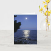 Mondaufstieg über der Ozeanmerkarte Karte (Gelbe Blume)