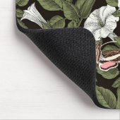 Mondblumen und Sphinxmotten Mousepad (Ecke)
