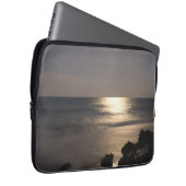 Mondlicht über den Ozean Laptopschutzhülle (Vorne Rechts)