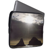 Mondlicht über den Ozeanfelsen Oregon Laptopschutzhülle (Vorne Rechts)