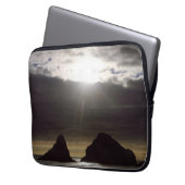 Mondlicht über den Ozeanfelsen Oregon Laptopschutzhülle (Vorderseite Links)