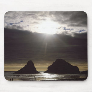 Mondlicht über den Ozeanfelsen Oregon Mousepad