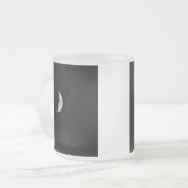 Mondphasen auf einer Kaffeetasse (Vorderseite Links)