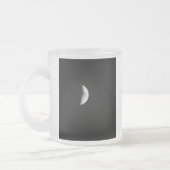 Mondphasen auf einer Kaffeetasse (Links)