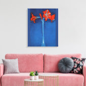 Mondrian - Amaryllis auf blauem Hintergrund Leinwanddruck (Insitu (Wohnzimmer))