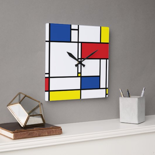 Mondrian Minimalist Geometric De Stijl Modern Art Quadratische Wanduhr (Büro)