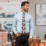 Mondrians Elegance: Art Inspiriert Neck Tie Krawatte<br><div class="desc">Fügen Sie Ihrer Kleidung eine Krawatte hinzu, die von Piet Mondrians "Komposition A" inspiriert wird. Hochwertige Details und feine Linien bringen Mondrians ikonisches Design zum Leben und verbinden lebendige Farben mit raffiniertem Stil. Diese exklusive Krawatte lasse Ihnen, ein Stück Kunstgeschichte zu tragen, das mit jedem Schritt Vertrauen und Kreativität ausstrahlt....</div>