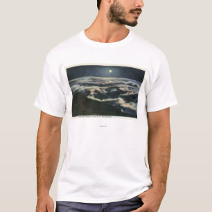 Mondschein über den Wolken auf Berg Washington T-Shirt