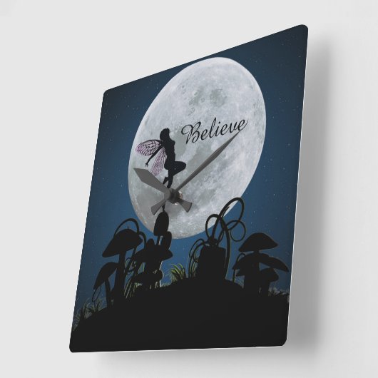 Mondscheintanz glauben feenhafter Uhr (Winkel)