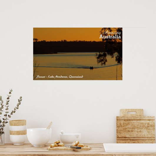 Monduraler Sonnenuntergangssee Poster (Küche)
