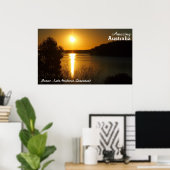 Monduraler Sonnenuntergangssee Poster (Heimbüro)