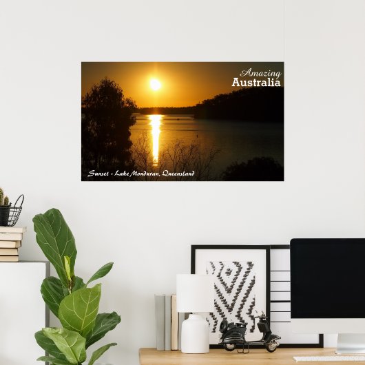 Monduraler Sonnenuntergangssee Poster (Heimbüro)