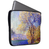 Monet - Antibes aus den Salis Gardens gesehen, Laptopschutzhülle (Vorne Rechts)