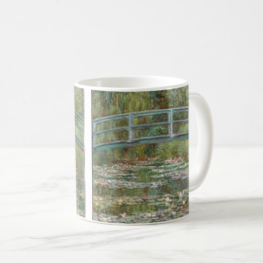 Monet Art Bridge über einem Teich der Wasserläufe Kaffeetasse (VorderseiteRechts)