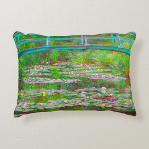 Monet japanische Brücke und Water Lilies Dekokissen