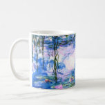 Monet Pink Water Lilies  Kaffeetasse<br><div class="desc">Eine Monet-Rosa-Tasse mit kaffeemischen Lilien in einem ruhigen,  blauen Teich mit Lilienblättern. Ein großartiges Monet-Geschenk für die Liebhaber von Impressionismus und französischer Kunst.</div>