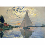 Monet Sailboat Französische Impressionismus Klassi Fotoskulptur Magnet<br><div class="desc">Monet Sailboat - Dieses schöne französische Segelboot wurde 1874 von dem französischen Impressionisten Claude Monet gemalt. Monet war einer der bedeutendsten französischen Impressionisten, der je gelebt hat. Der genaue Titel des Gemäldes ist "Sailboat at Petit-Gennevilliers", ein Öl auf Leinwand. Das Gemälde zeigt ein Single-Segelboot mit einem belebten Sonnenuntergang im Hintergrund...</div>