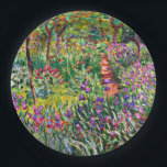Monet - The Iris Garden at Giverny Pappteller<br><div class="desc">Claude Monets berühmtes Gemälde,  The Iris Garden at Giverny.</div>