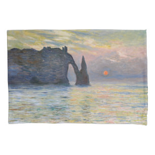 Monet - The Manneport, Cliff at Etretat, Sunset Kissenbezug