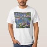 Monet Water Lilies 1916 T - Shirt<br><div class="desc">Monet Water Lilies 1916 T - Shirt. Ölmalerei auf Leinwand aus dem Jahr 1916. Der französische Impressionist Claude Monet ist nach wie vor berühmt und beliebt für die Gemälde der Wasserlilie, die er in seinem Gartenteich in Giverny entwarf. Diese spezielle Wasserlilienmalerei stammt aus dem Jahr 1916 und zeigt Monets Bewegung...</div>