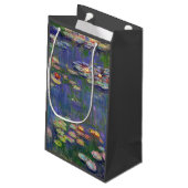 Monet Water Lilies Masterpiece Malerei Kleine Geschenktüte (Rückseite Schrägansicht)