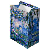 Monet's Water Lilies, 1919, Gift Bag Mittlere Geschenktüte (Vorderseite Schrägansicht)
