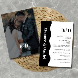 Mongram Black and White Side Wave Foto Wedding Einladung