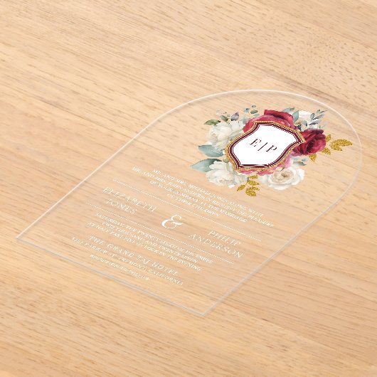Mongram-Hochzeit von Burgundy Red Floral Wappen Acryleinladungen (Ablage )