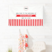 Mongram, Red and White Stripes Muster Hochzeit Banner (Insitu)