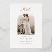 Mongram Romantic Chic Arch Foto Hochzeit Folieneinladung (Vorderseite)