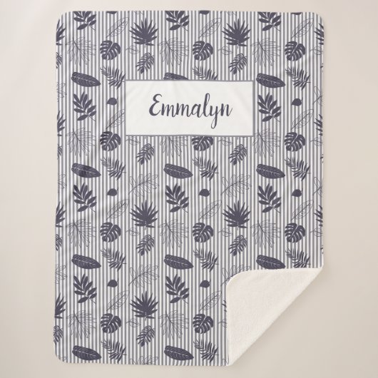 Mongramm des tropischen Grünmusters | LILA Sherpadecke (Vorderseite)