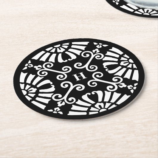 Mongramm für die Hochzeit von Schwarz und Weiß Runder Pappuntersetzer (Angewinkelt)