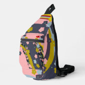 Monjii Backpack Crossbody Bag (Rechte Ecke)