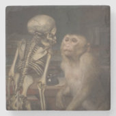 Monkey Before a Skeleton (von Gabriel von Max) Steinuntersetzer (Vorderseite)