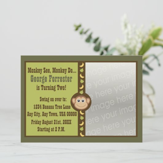 Monkey Birthday Foto Einladung (Stehend Vorderseite)