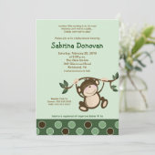 Monkey Play in Green Baby Dusche Einladen 5 x 7 Einladung (Stehend Vorderseite)