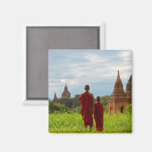 Monks with Ancient Temples Magnet (Vorderseite/Rückseite)