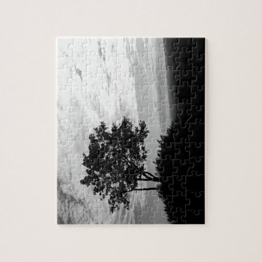 Monochrom der Baum-Silhouette Puzzle (Vertikal)