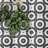 Monochrom Ethnic Folk Mosaic Geometric Muster Fliese