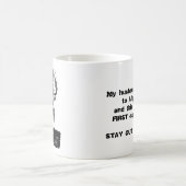 Monochrom HERAUS KONFRONTIEREN Kaffeetasse (Mittel)