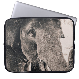 MONOCHROM-MAKRO-ELEFANT LAPTOPSCHUTZHÜLLE
