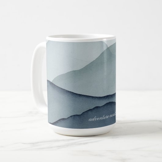 Monochromatic Watercolor Mountains Kaffeetasse (Vorderseite Links)