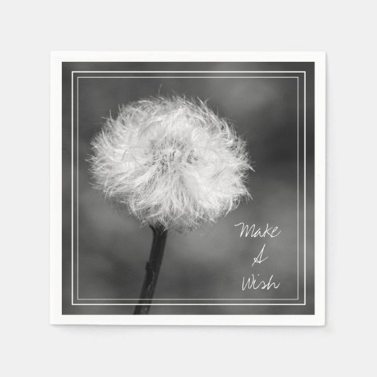 Monochromatisches Make-up aus weichem Kronenpapier Serviette (Vorderseite)