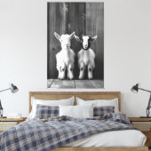 Monochromatisches Portrait von zwei Babyziegen Leinwanddruck (Insitu (Schlafzimmer))